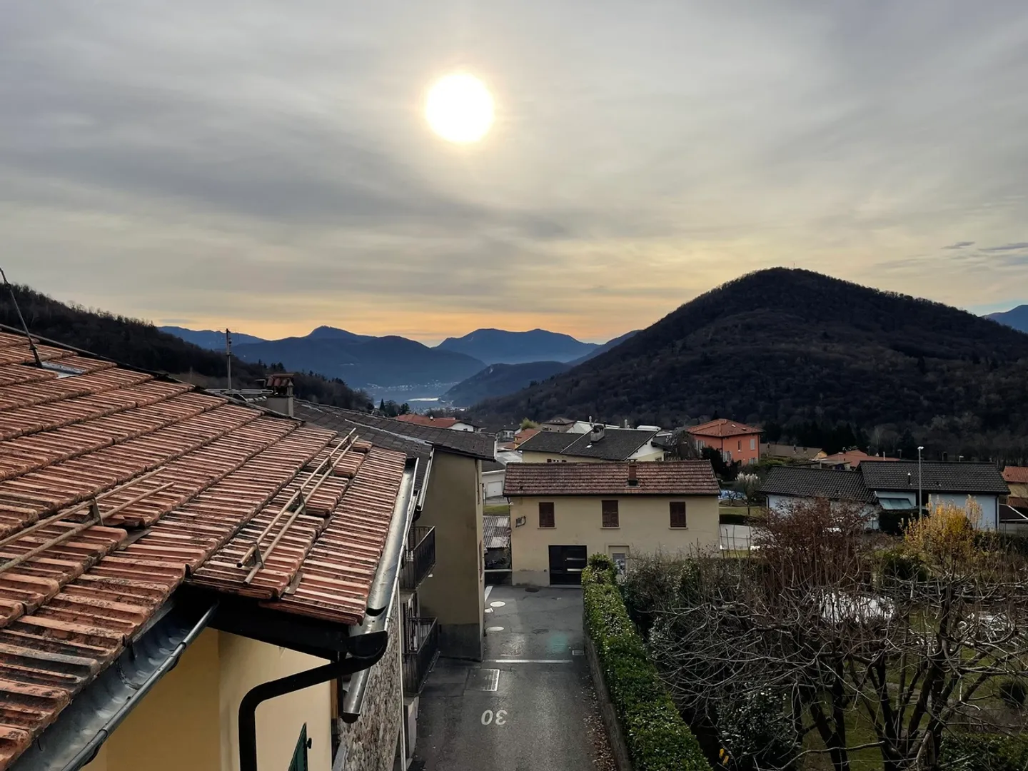 Casa di nucleo con due appartamenti - Foto 13 di 19