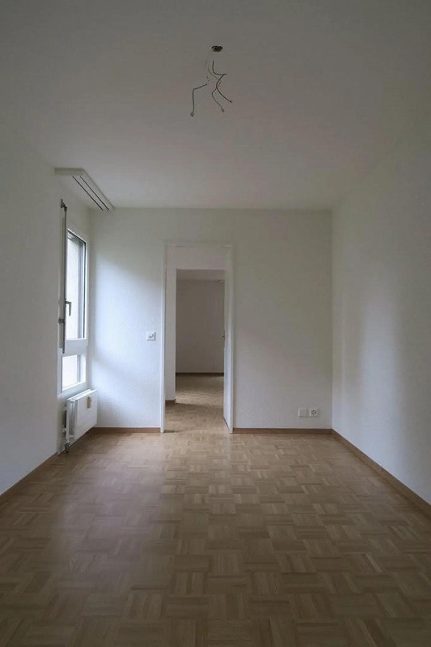 Appartement 5 1/2 pièces, rez-de-chaussée gauche - Photo 8 sur 9