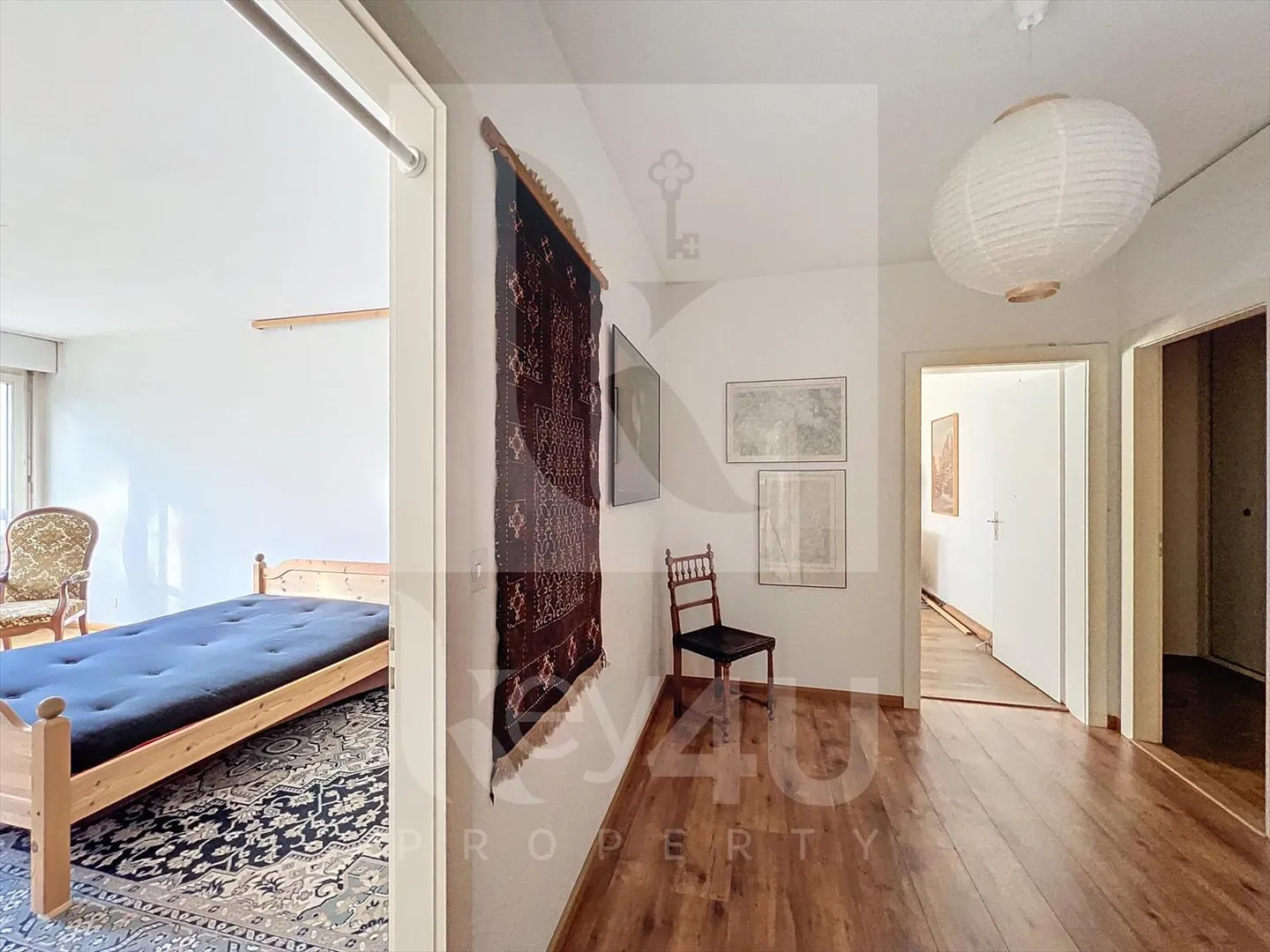 ESCLUSIVITÀ - Appartamento luminoso e spazioso con 3 camere - Casatax - Foto 3 di 10