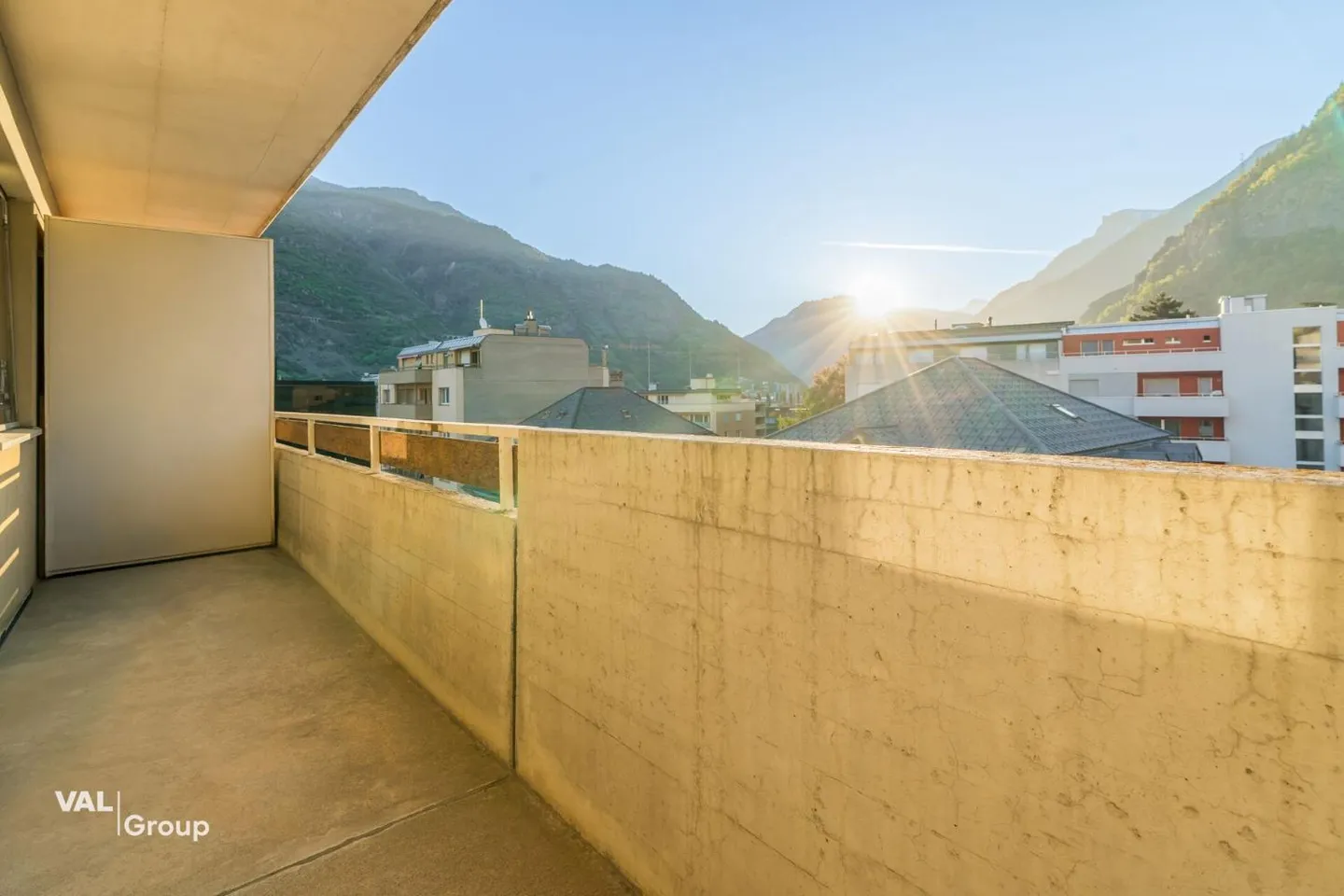 Bureau/pratique attrayant au centre de Visp - prêt à démarrer immédiatement - Photo 5 sur 8