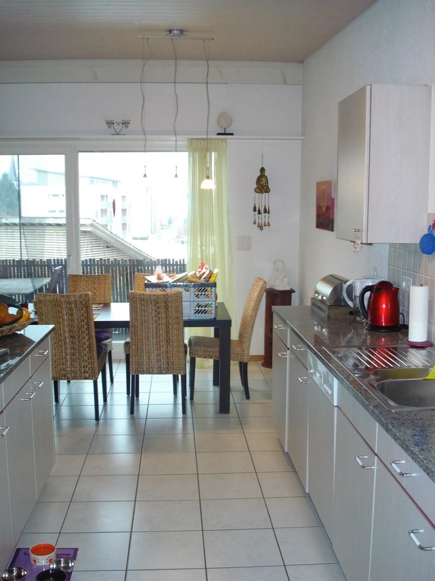 Beautiful 4-room apartment in the center of St. Antoni - Photo 2 of 6