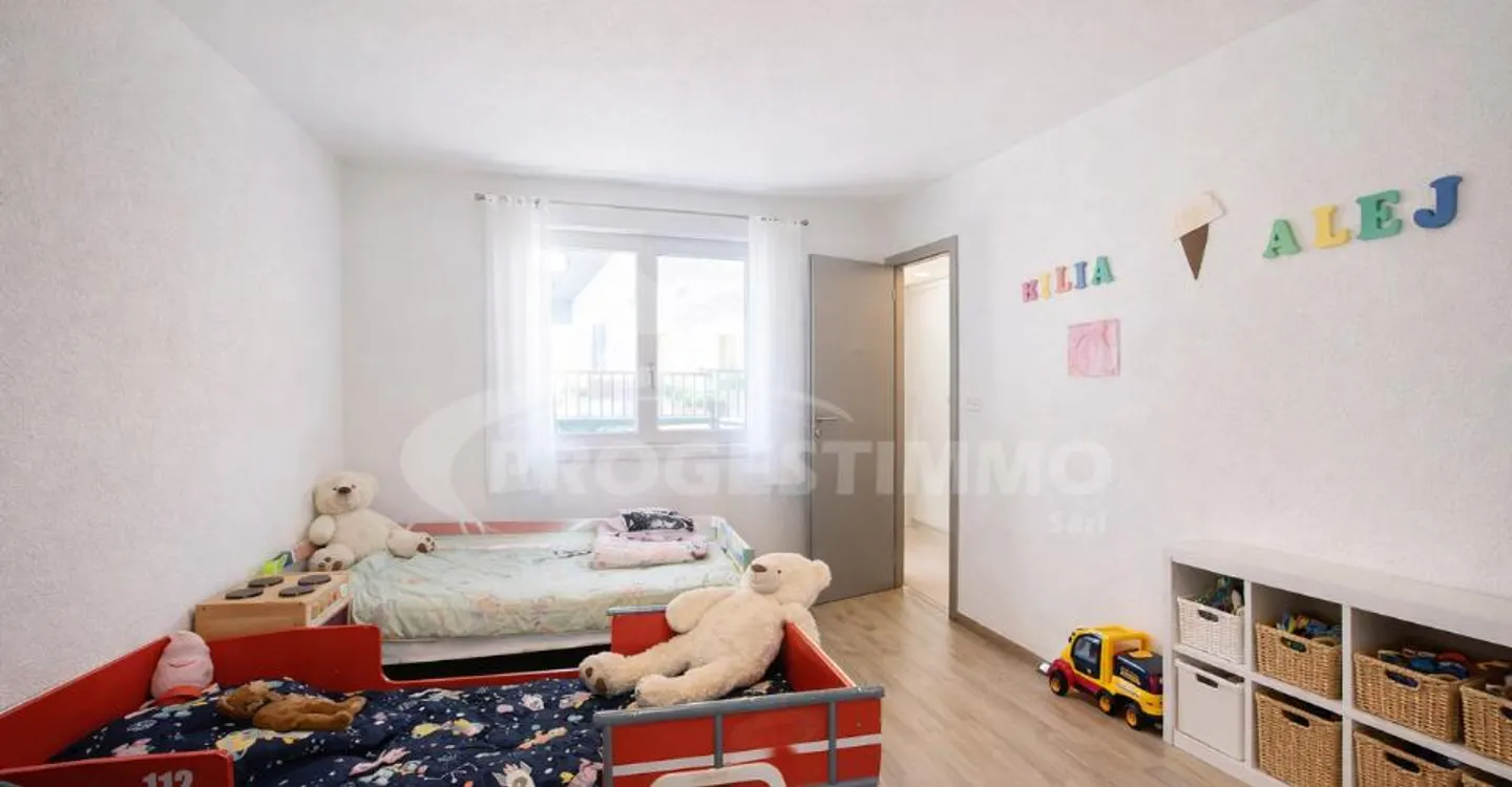DORFHAUS MIT ERWEITERUNGSMÖGLICHKEITEN - Foto 7 von 11