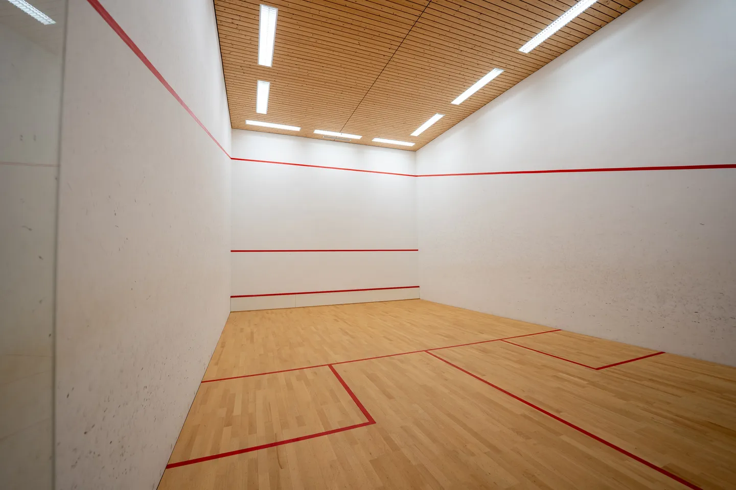 Luxuriöse 5.5-Zimmer-Wohnung mit See- und Bergsicht in exklusiver Parkanlage - Photo 17 of 20