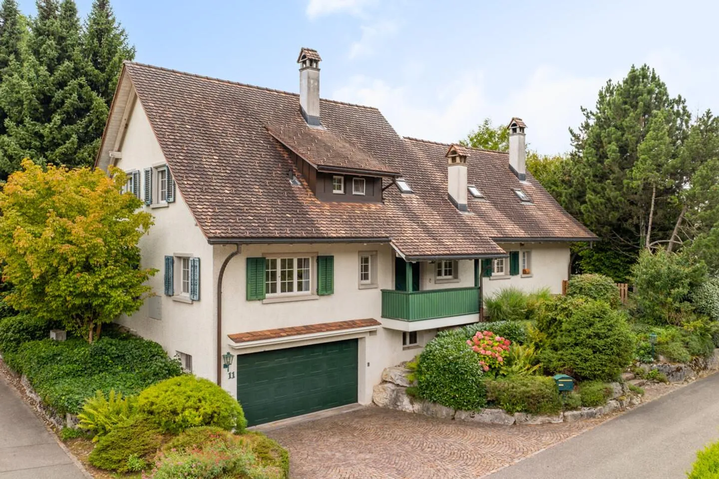 Oberdürnten: Country House with Fireplace and Idyllic Garden - Photo 1 of 5