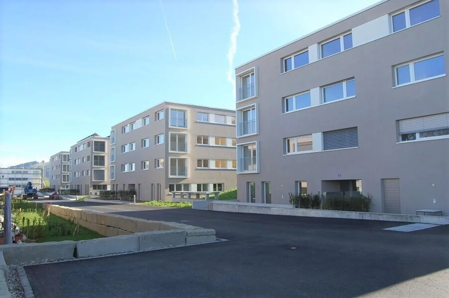 Besichtigung: Mittwoch, 1. April 2026 von 16.00 - 16.30 Uhr - Photo 1 of 9