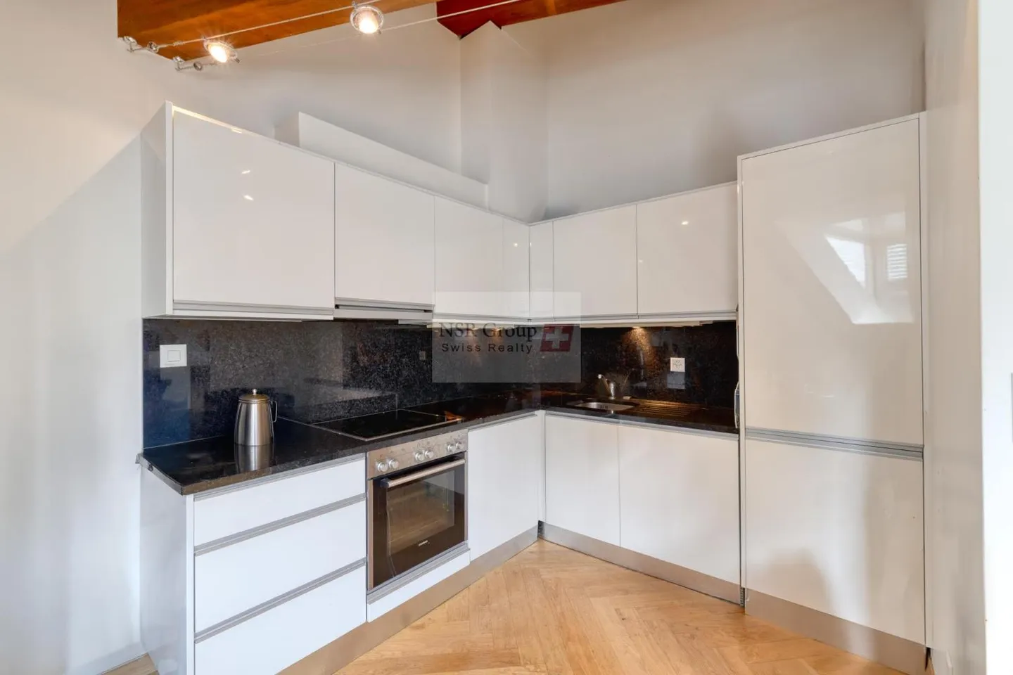 Exclusivité - Penthouse au cœur de la vieille ville - Photo 4 sur 7