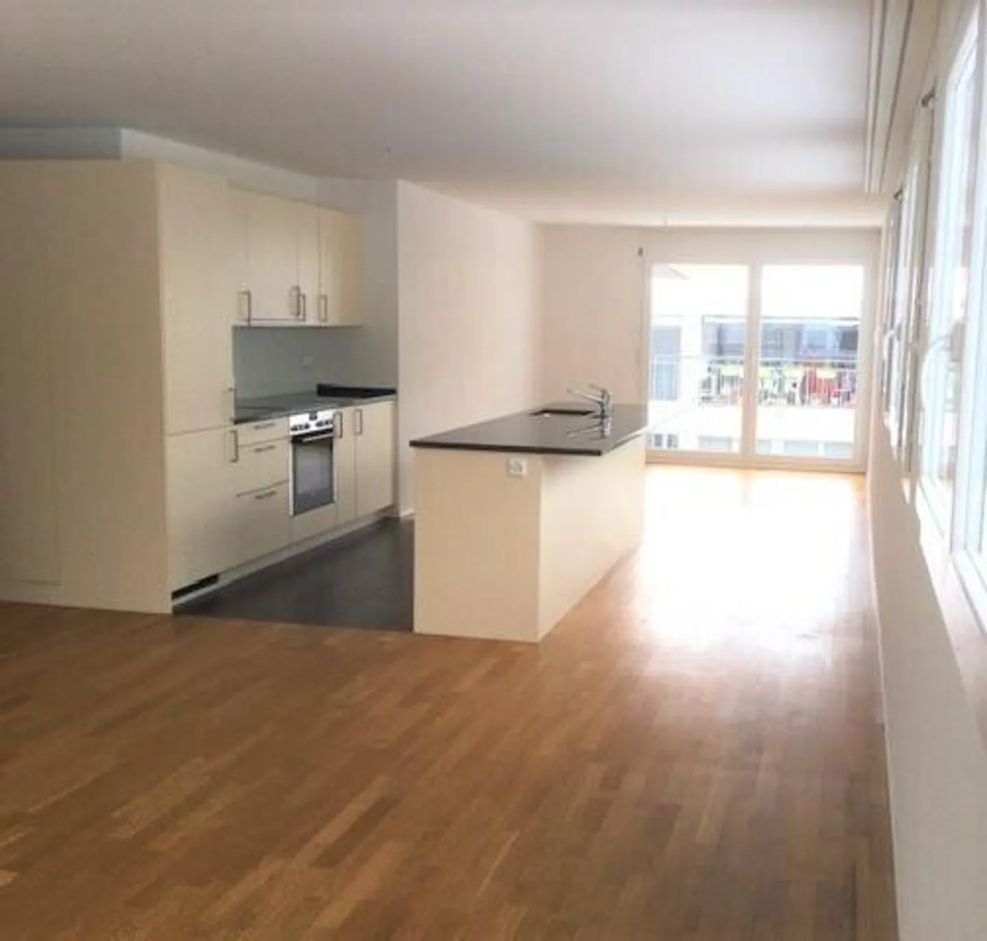 Besichtigung: Mittwoch, 1. April 2026 von 16.00 - 16.30 Uhr - Photo 3 of 9