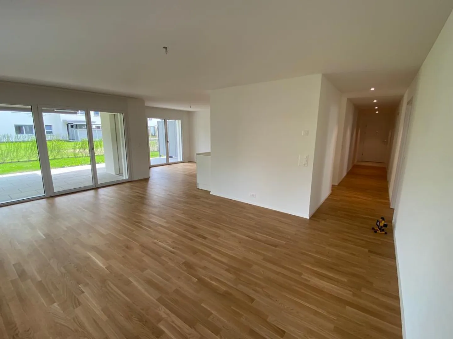 Spacious 4.5 Room Apartment - Photo 6 of 12