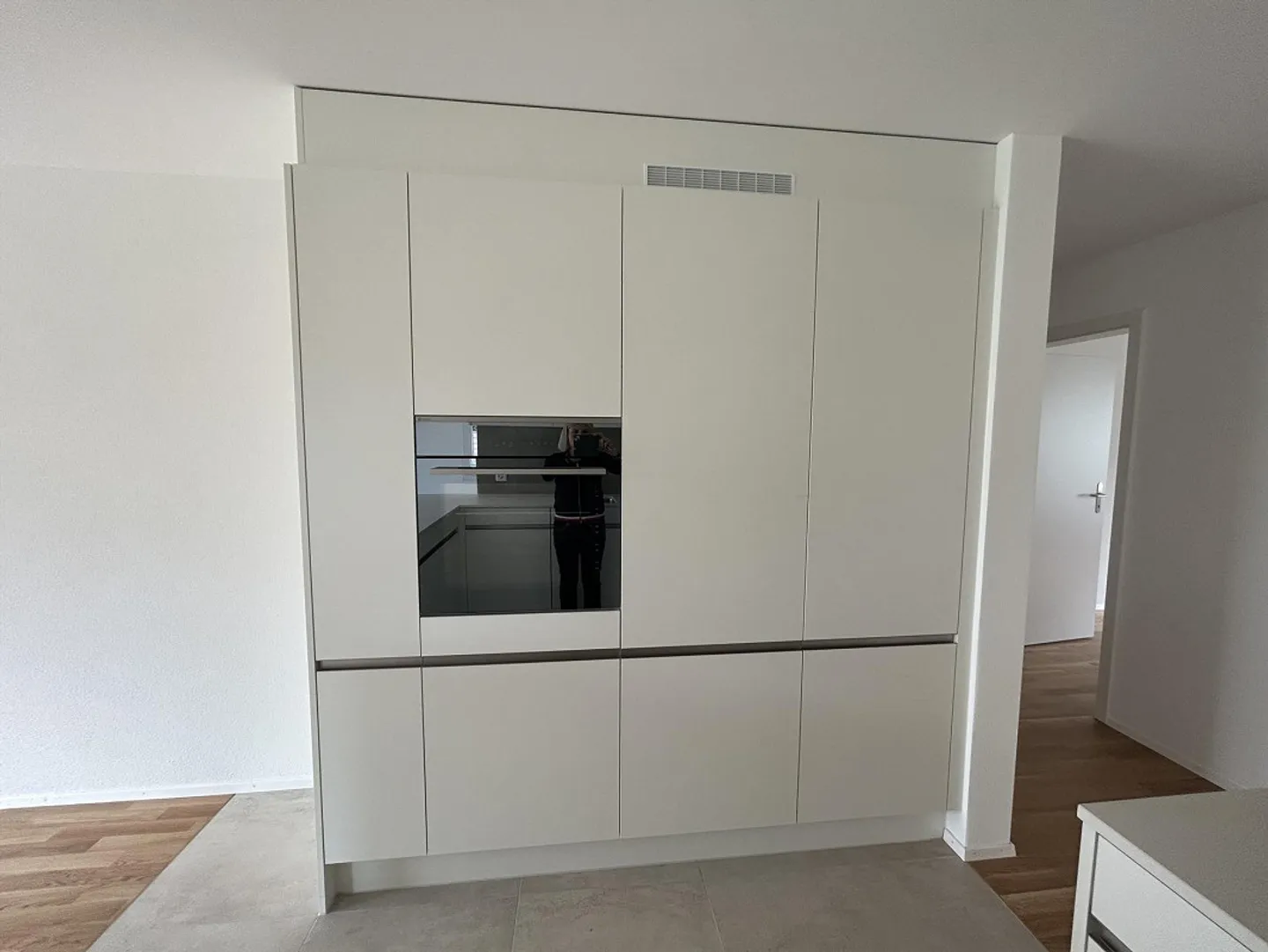 Spacious 4.5 Room Apartment - Photo 7 of 12