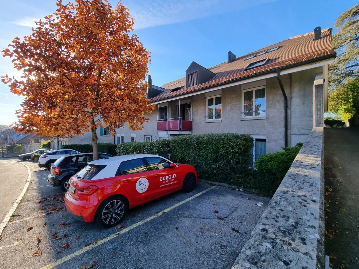 Magnifico appartamento di 5,5 stanze situato nel vecchio villaggio di Bussigny - Foto 1 di 13