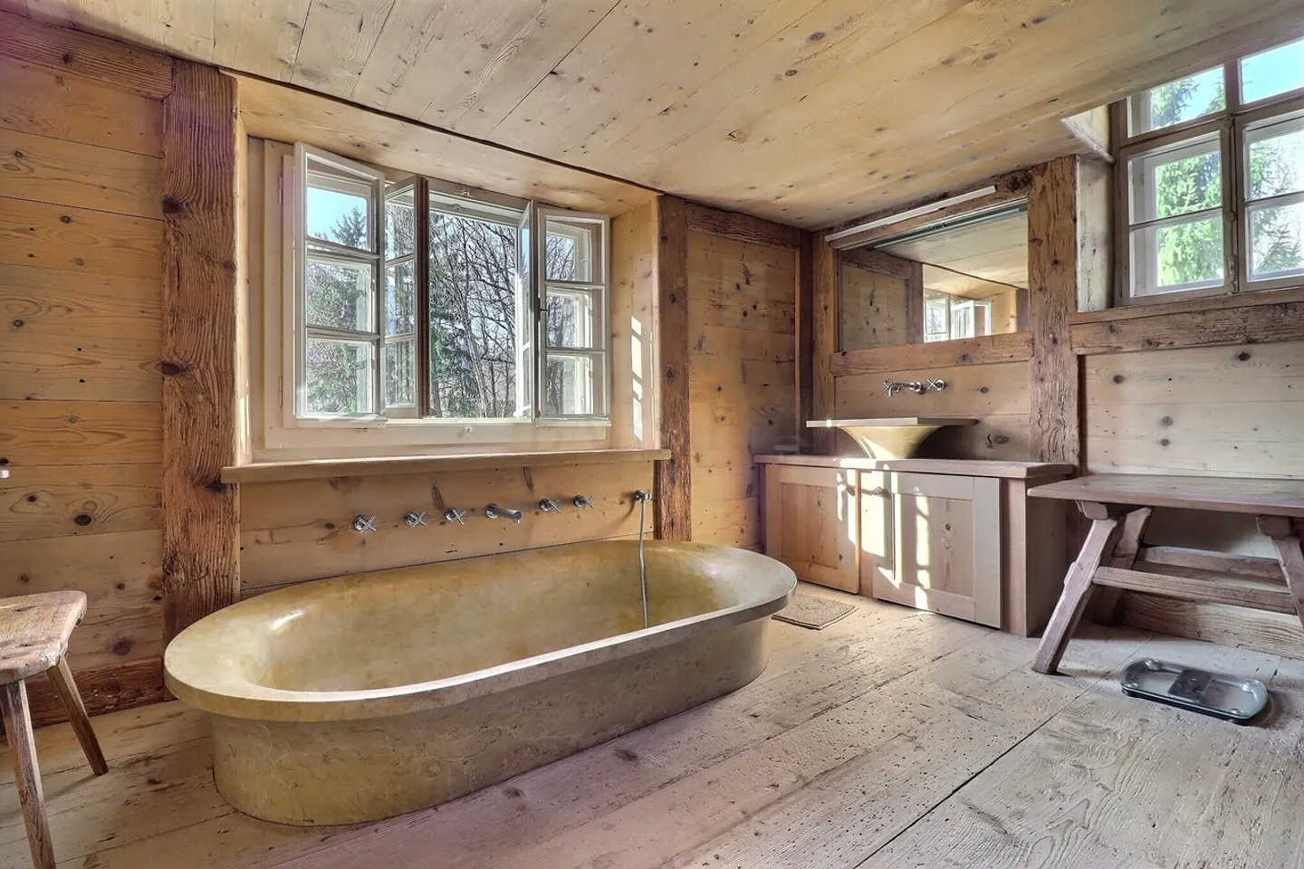 Charming Family Home with Garden - Photo 11 of 13