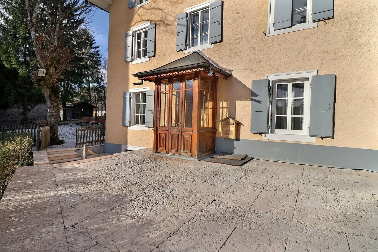 Charming Family Home with Garden - Photo 13 of 13