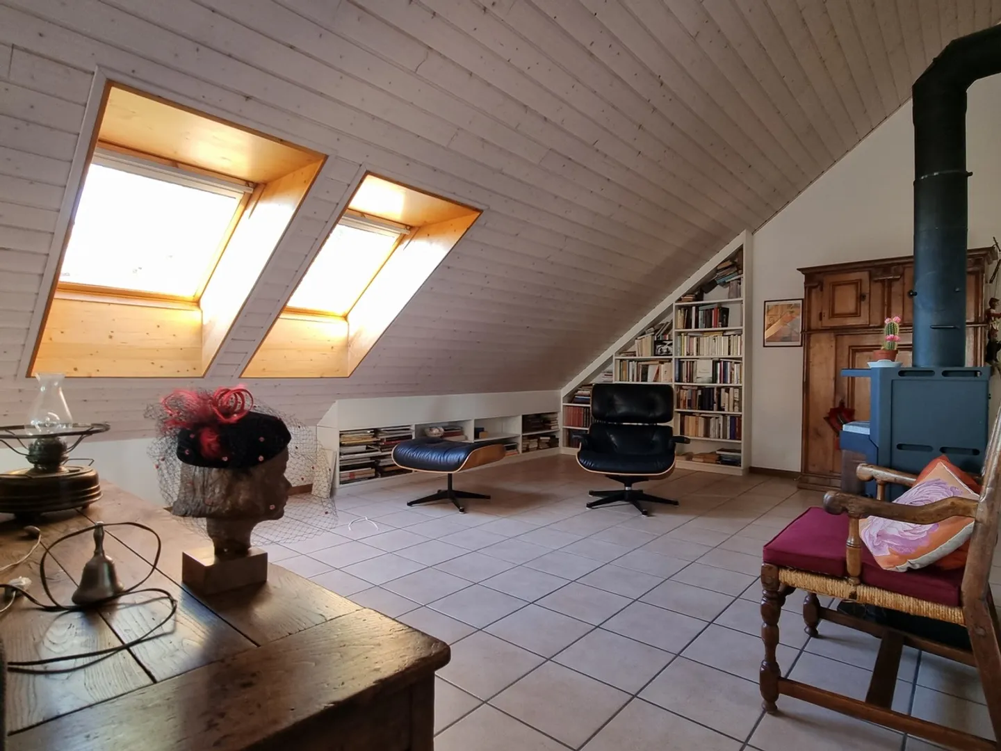 Magnifico appartamento di 5,5 stanze situato nel vecchio villaggio di Bussigny - Foto 4 di 13