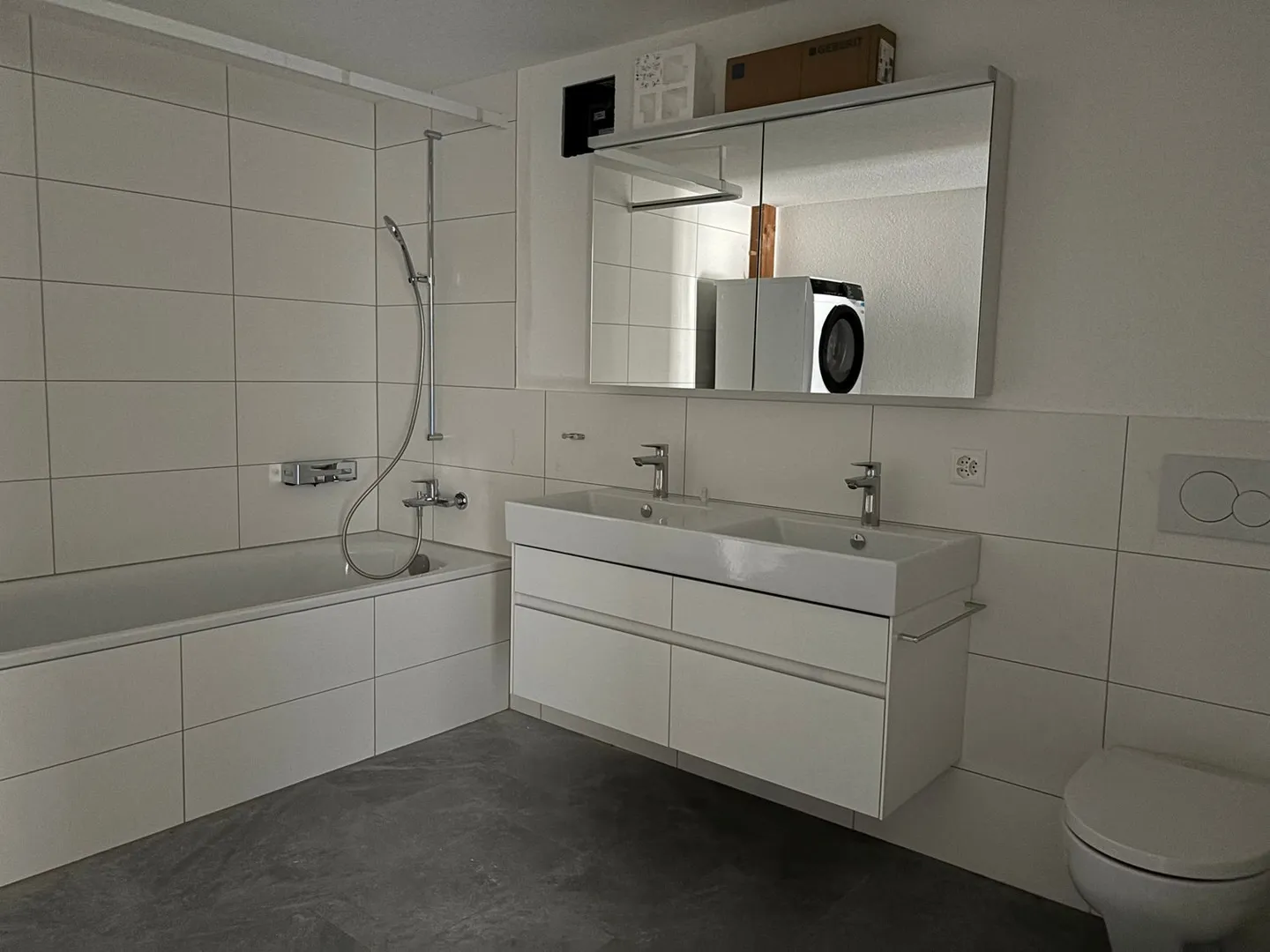 Modernes 4.5-Zimmer-Apartment in Kallnach - Foto 7 von 10