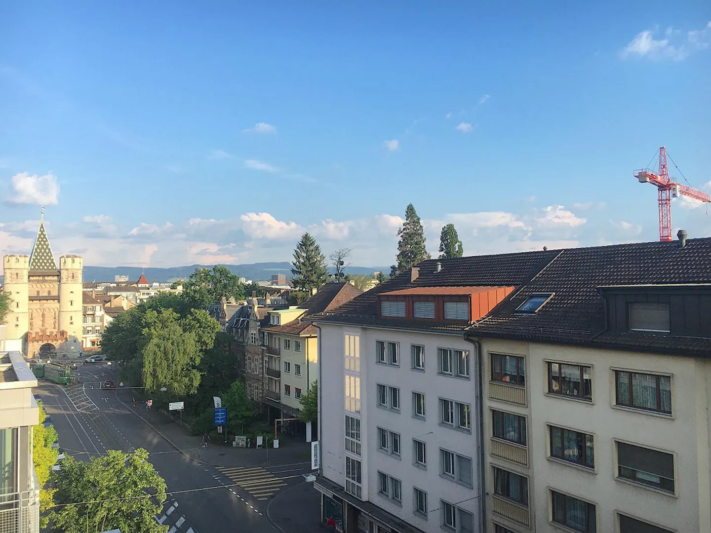 Superbe Attique près du Spalentor - Photo 1 sur 13