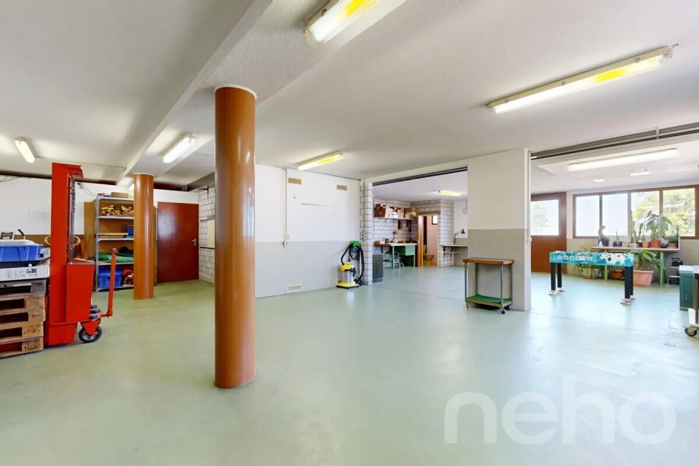 Maison spacieuse avec atelier/studio et jardin ensoleillé - Photo 10 sur 12