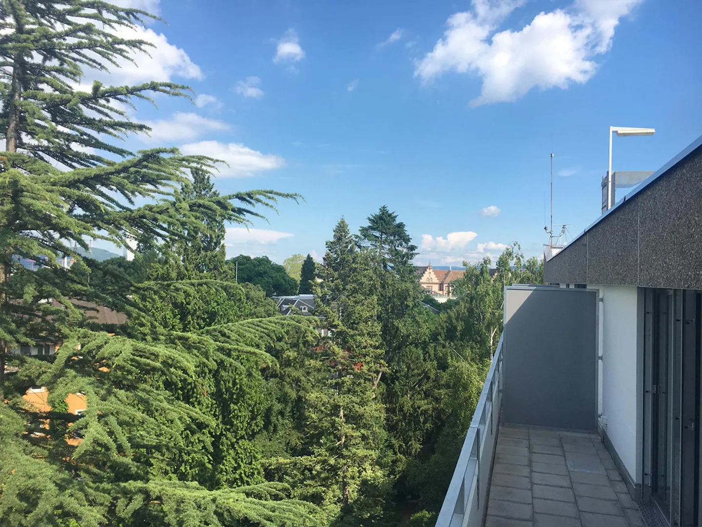 Superbe Attique près du Spalentor - Photo 10 sur 13