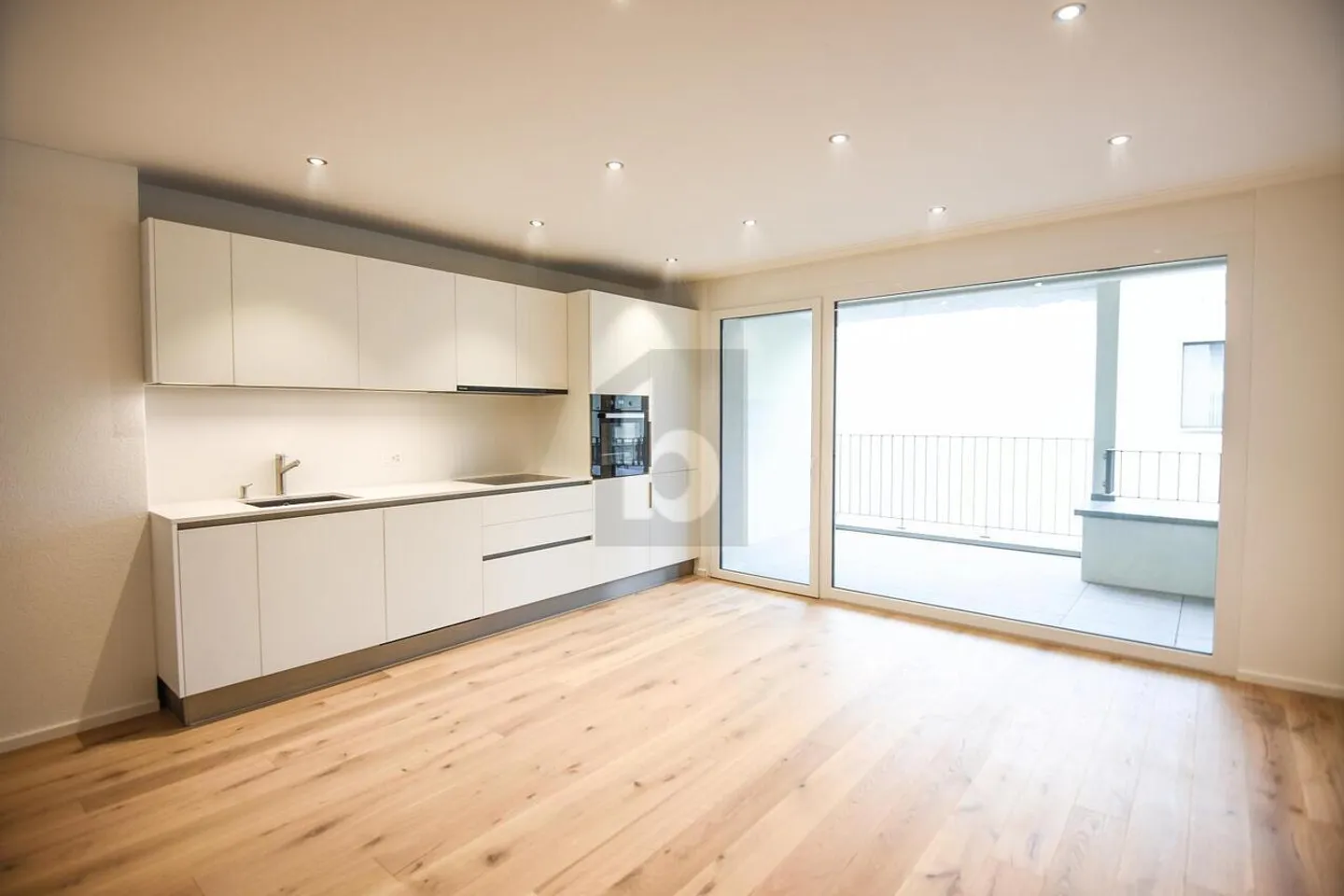 Modern Apartment by Lake Werdenberg - Photo 2 of 6