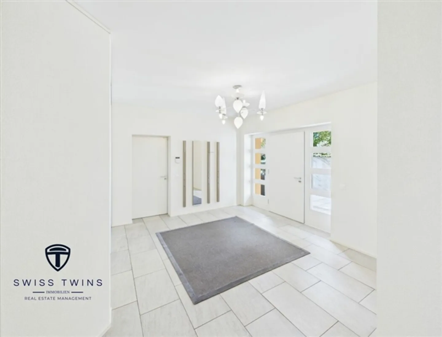 Expérience de vie généreuse et moderne avec vue imprenable sur Sonnenberg - Photo 15 sur 20