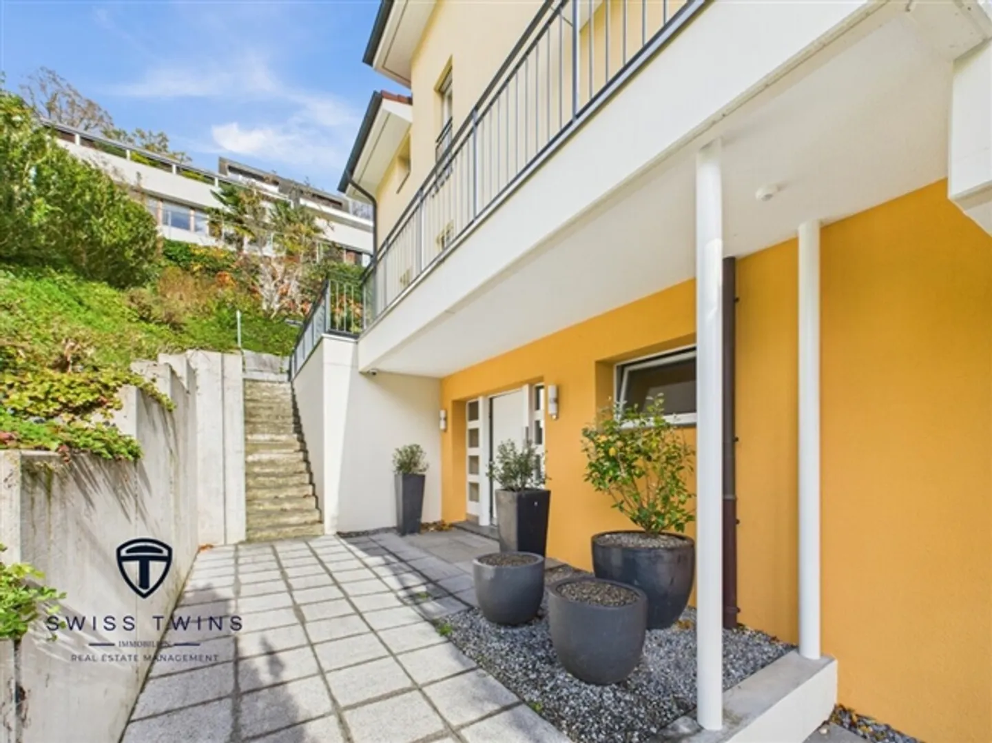 Expérience de vie généreuse et moderne avec vue imprenable sur Sonnenberg - Photo 16 sur 20