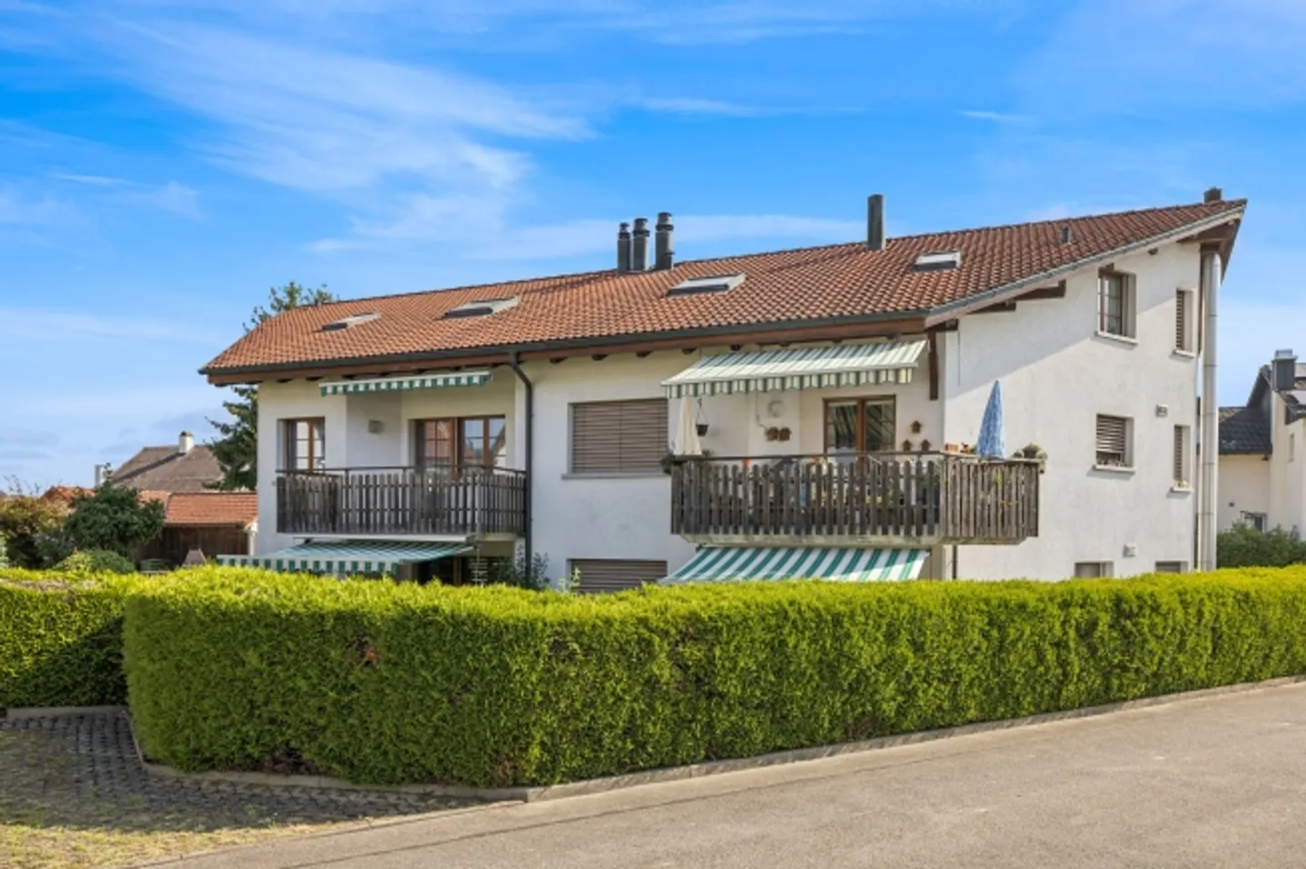 Sichern Sie sich Ihr neues Zuhause: 6.5-Zimmer-Maisonette mit Hobbyraum und Balkon - Foto 1 von 13