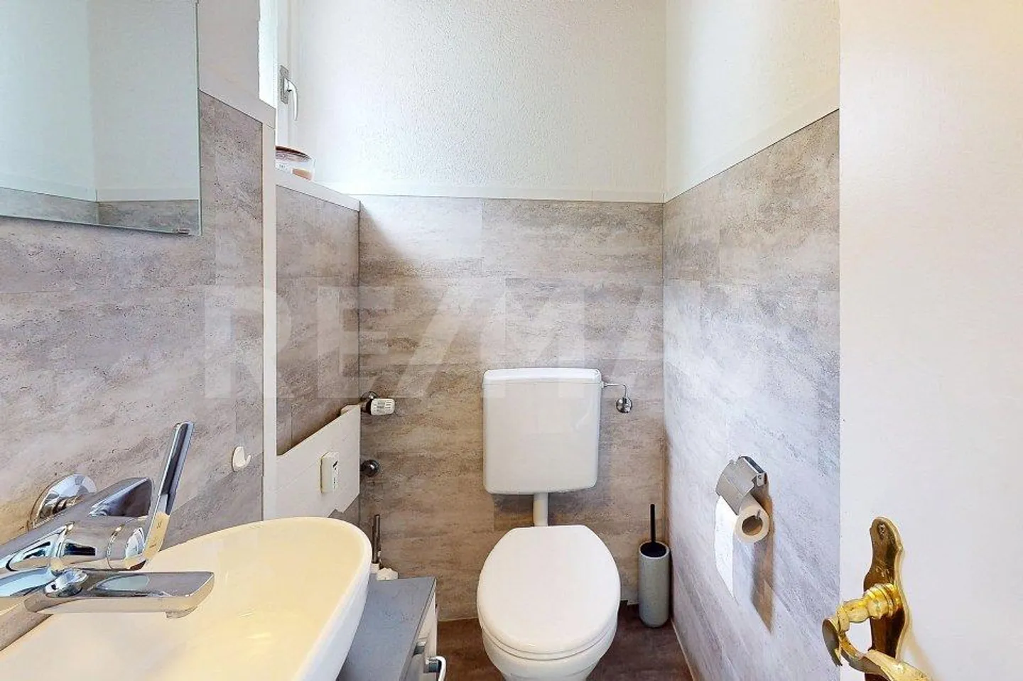 Maisonette-Wohnung mit Studio Vermietetes Renditeobjekt in Au SG - Foto 8 von 13