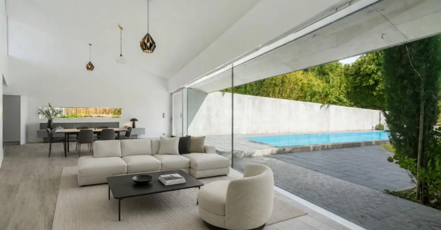 Villa contemporaine avec piscine - Photo 4 sur 12