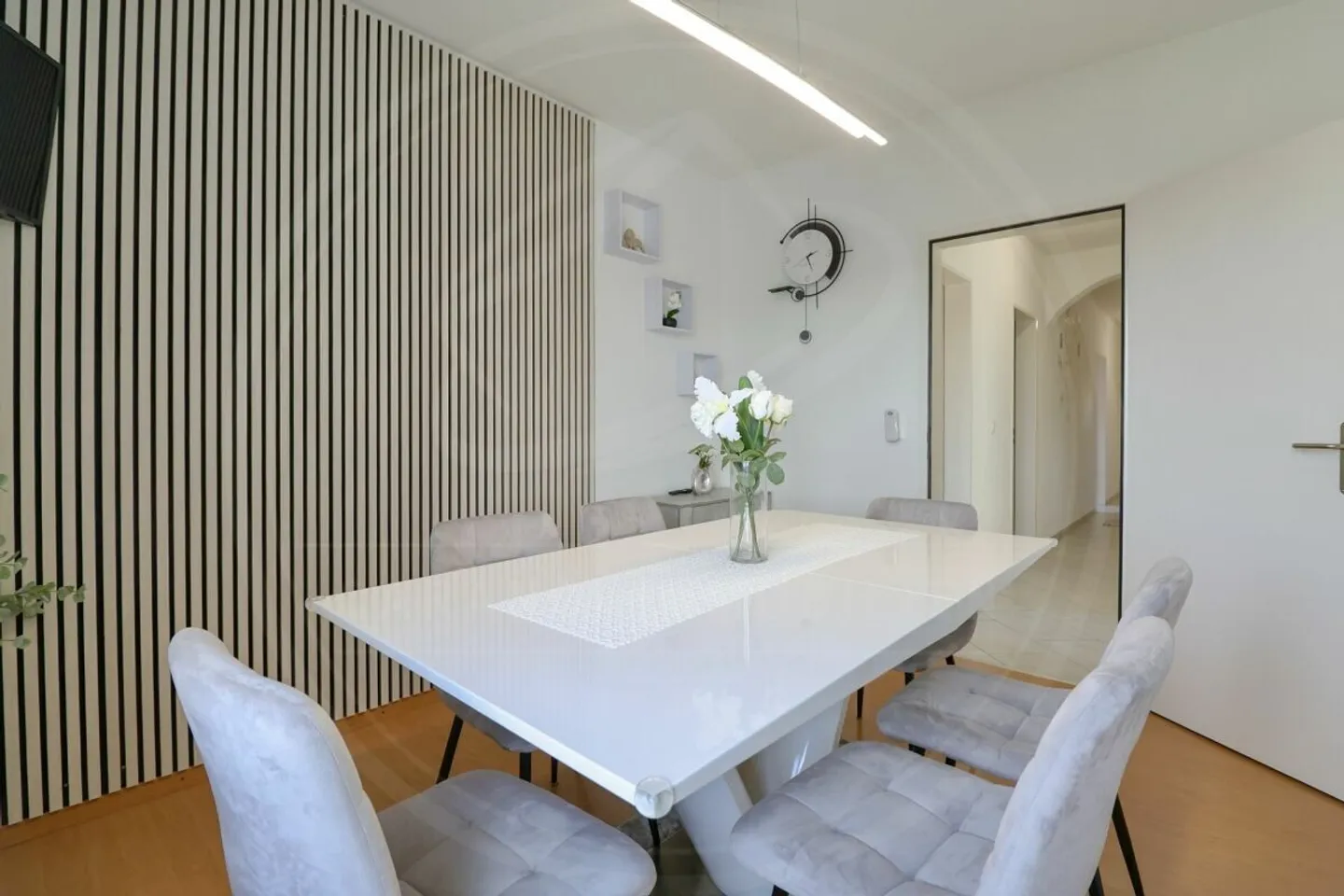 Grosszügige neue 1½-Zimmer-Dachwohnung mit Charme! - Foto 8 von 13