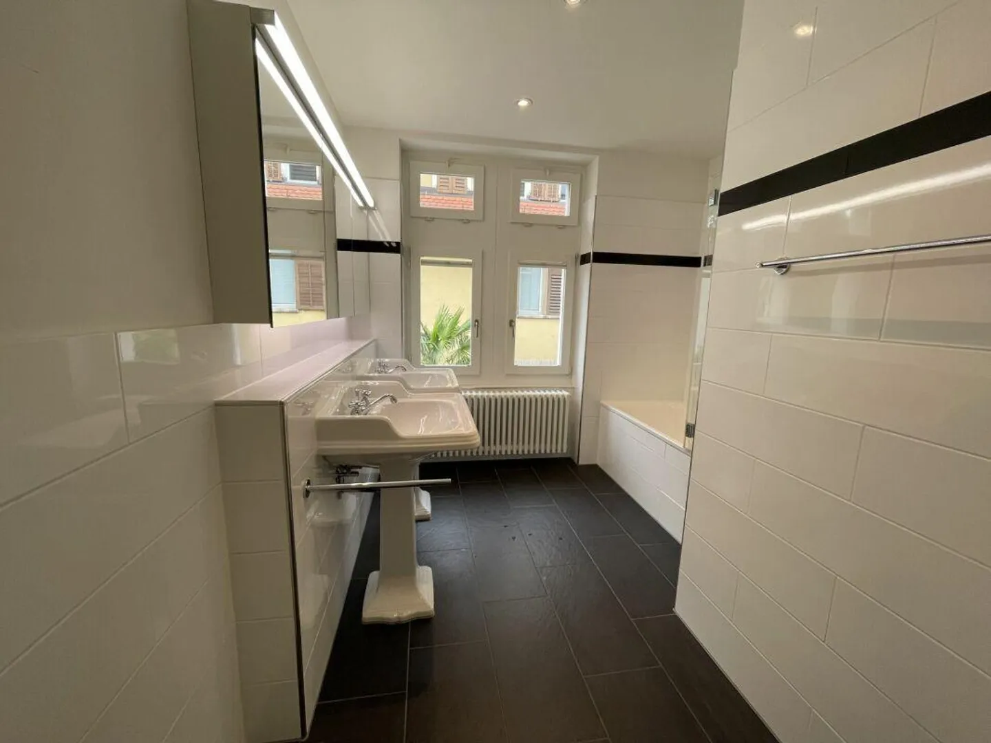 Charming 4-room apartment in Zurich - Photo 6 of 12