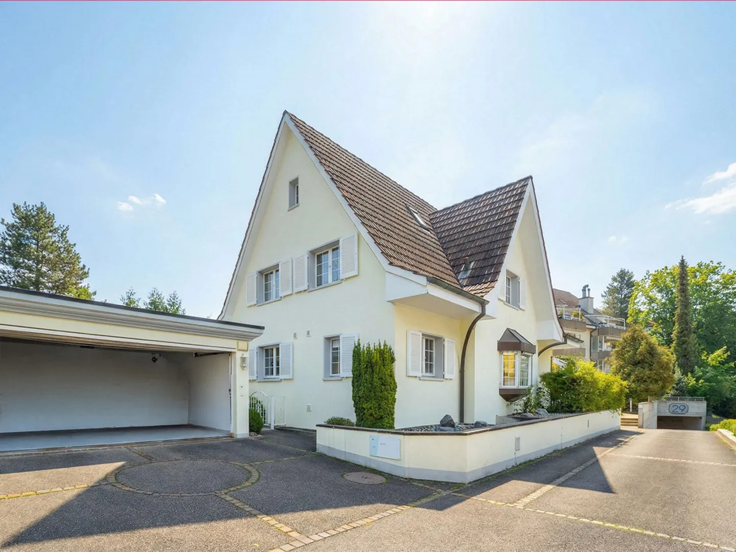 Maison individuelle dans un emplacement central à Liestal - Photo 1 sur 19