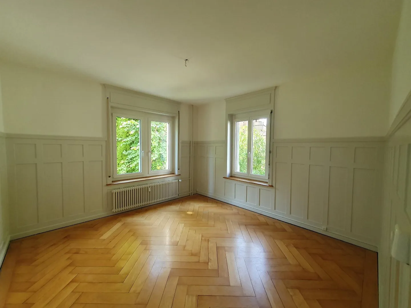 attractive Art Nouveau apartment - Photo 4 of 12