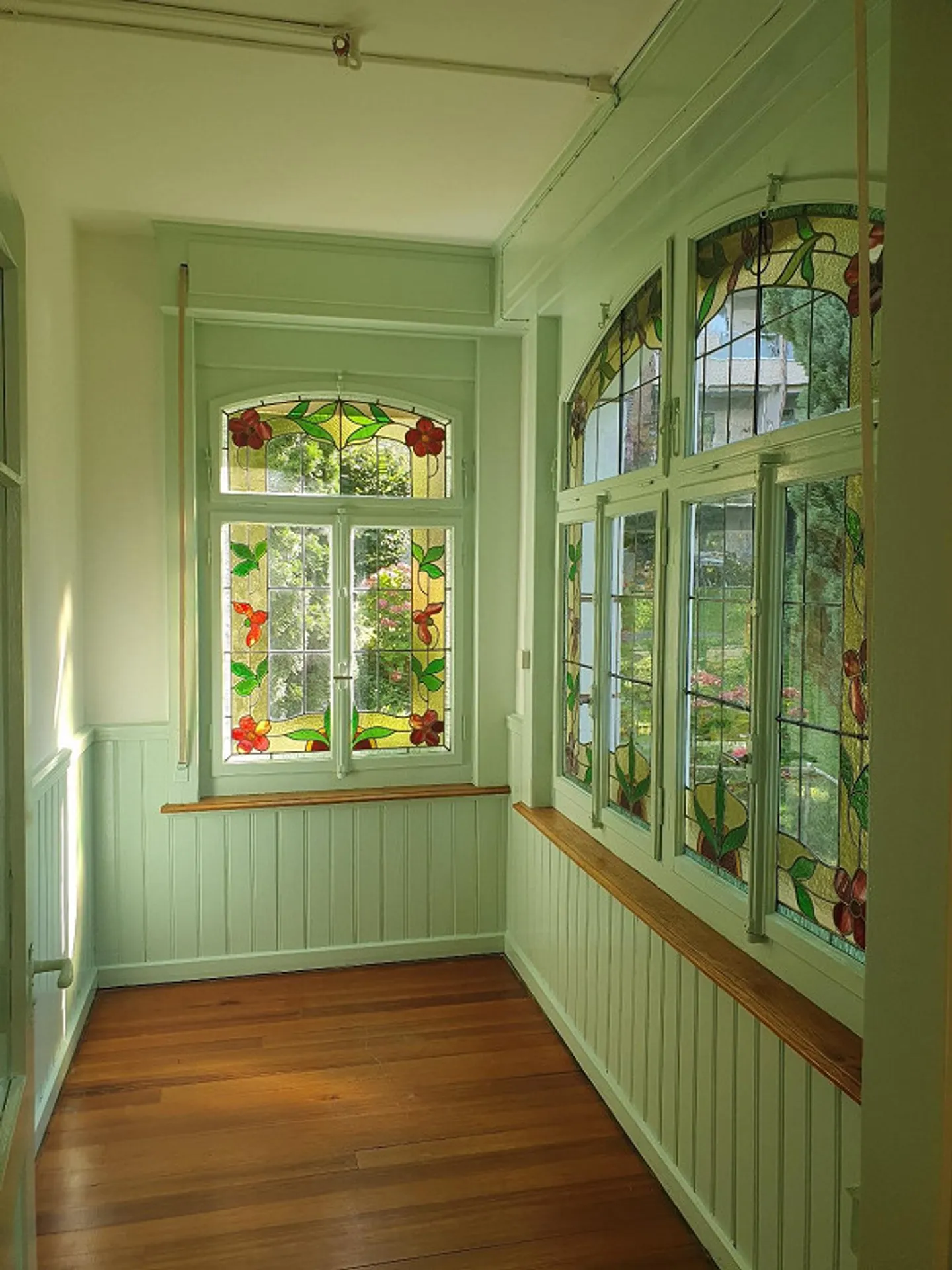 attractive Art Nouveau apartment - Photo 7 of 12