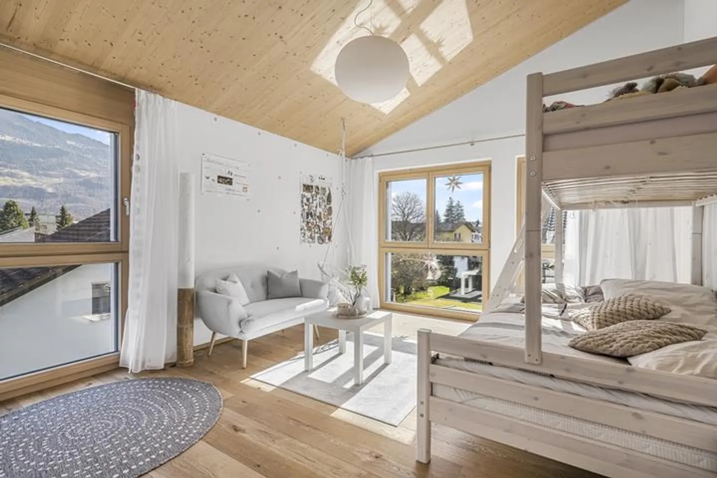 RAFFINÉ ET MODERNE : MAISON INDIVIDUELLE DANS UN EMPLACEMENT CALME - Photo 6 sur 8