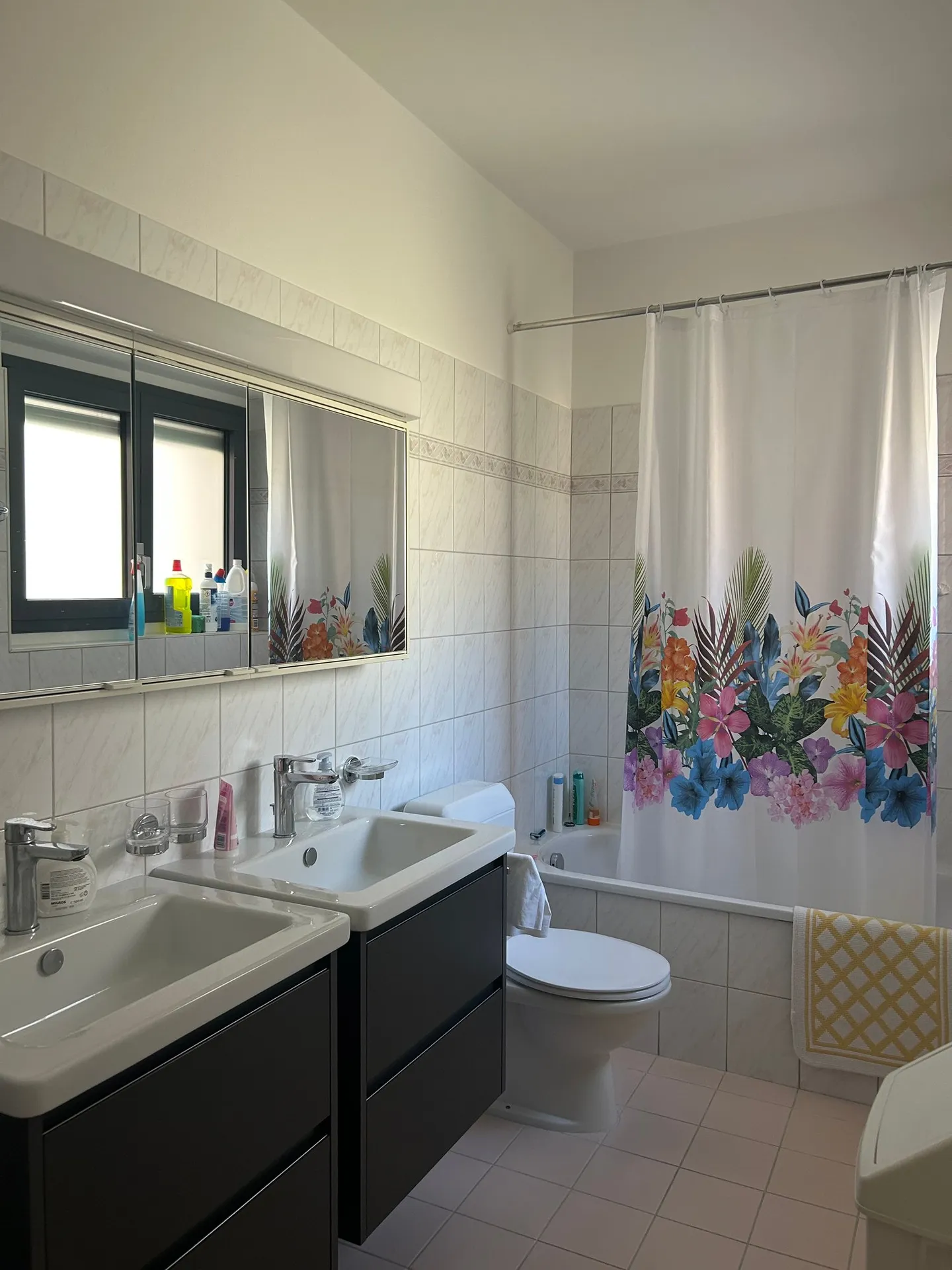 Rent bright 3.5-room apartment - Bellinzona - Photo 7 of 8