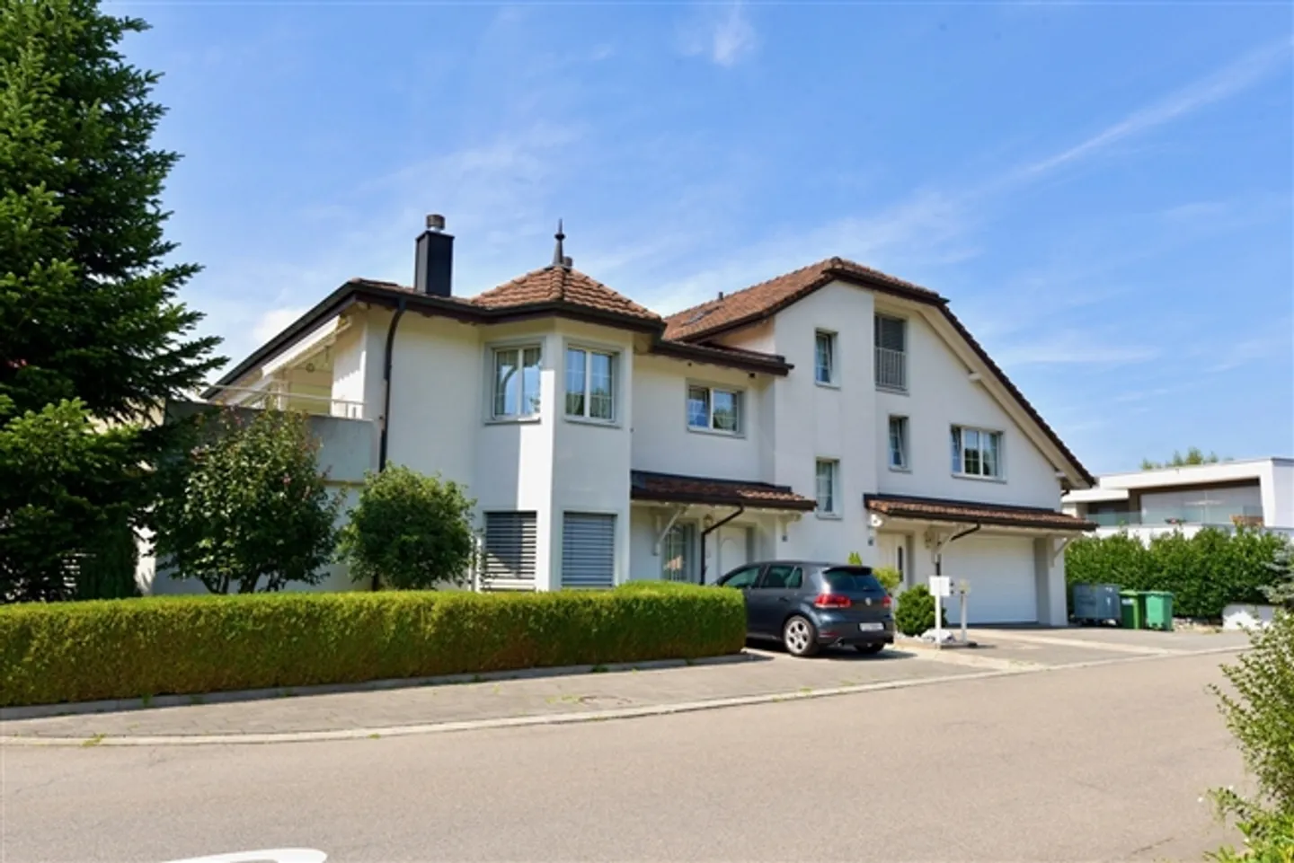 260 m2 pure living pleasure! - Photo 1 of 13