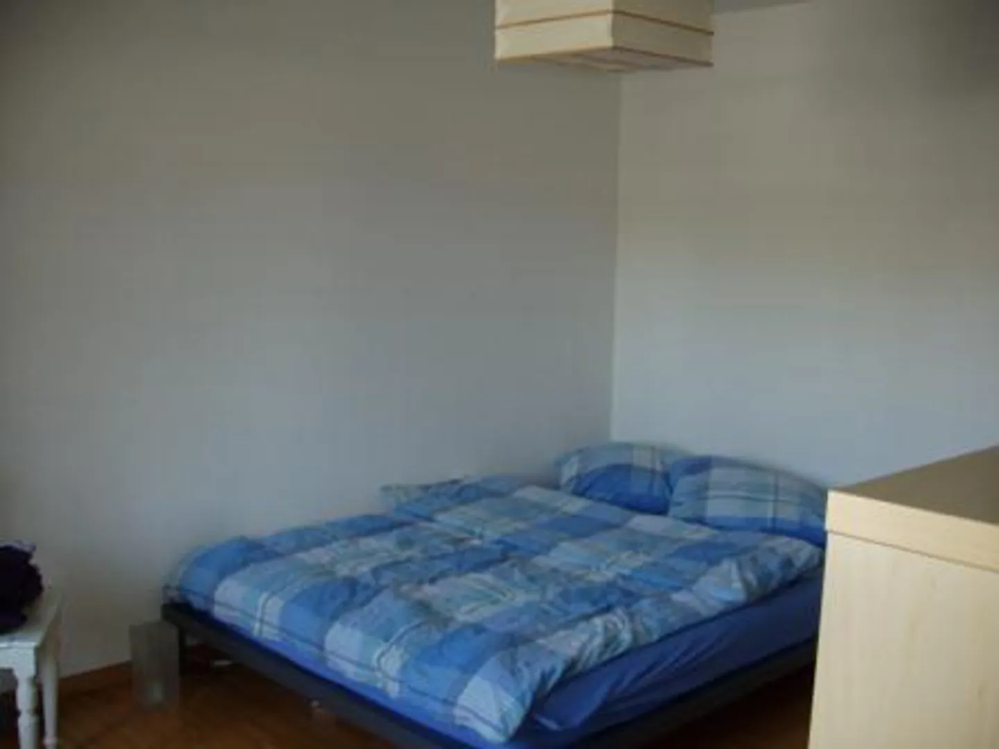 Charmante 2.5-Zimmer-Wohnung an der Trüllergasse 12 in Feuerthalen - Foto 5 von 8