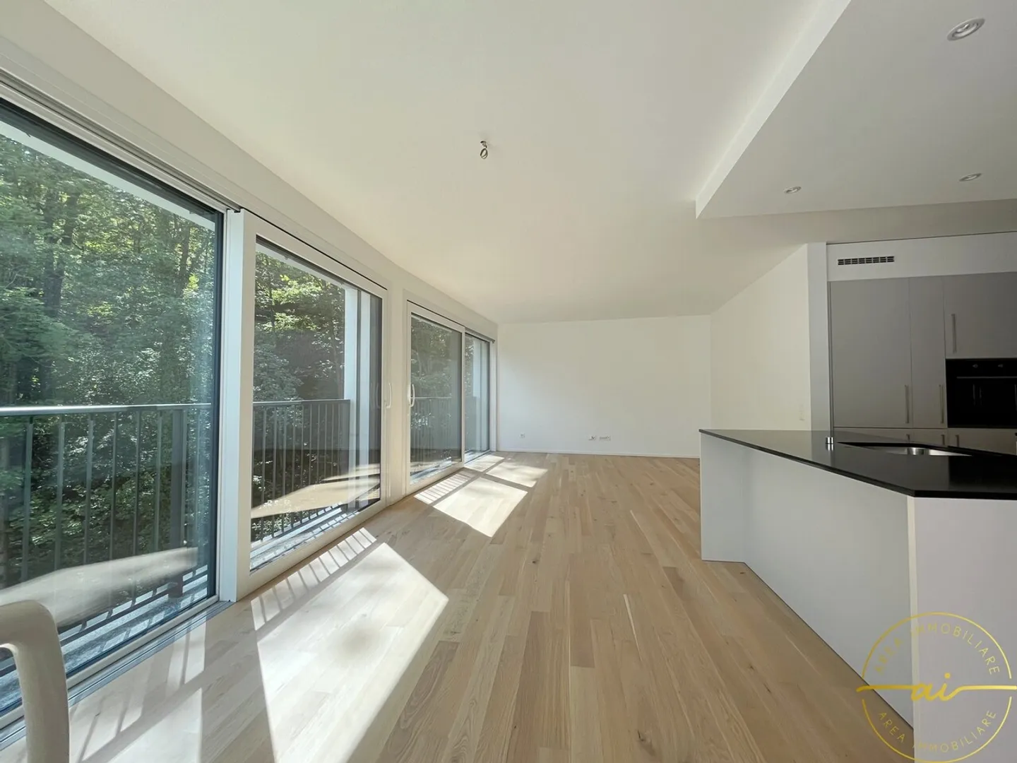 MODERNO APPARTAMENTO 4.5 LOCALI CON TERRAZZA PANORAMICA - Foto 7 di 13