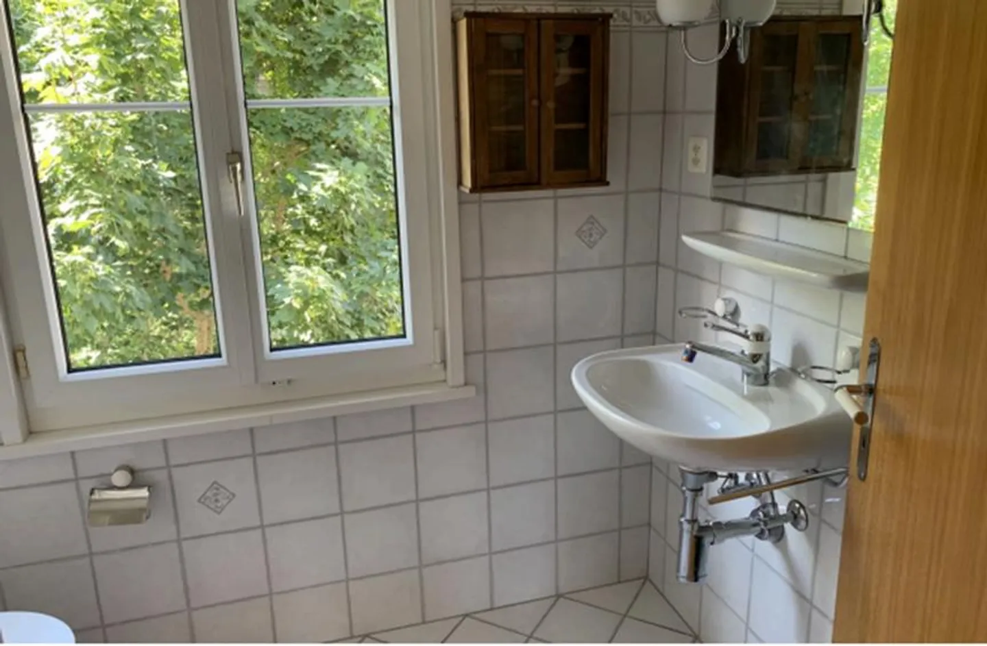 Charming 6 1/2 Room Single Family House in Neu St. Johann, SG - Photo 16 of 19