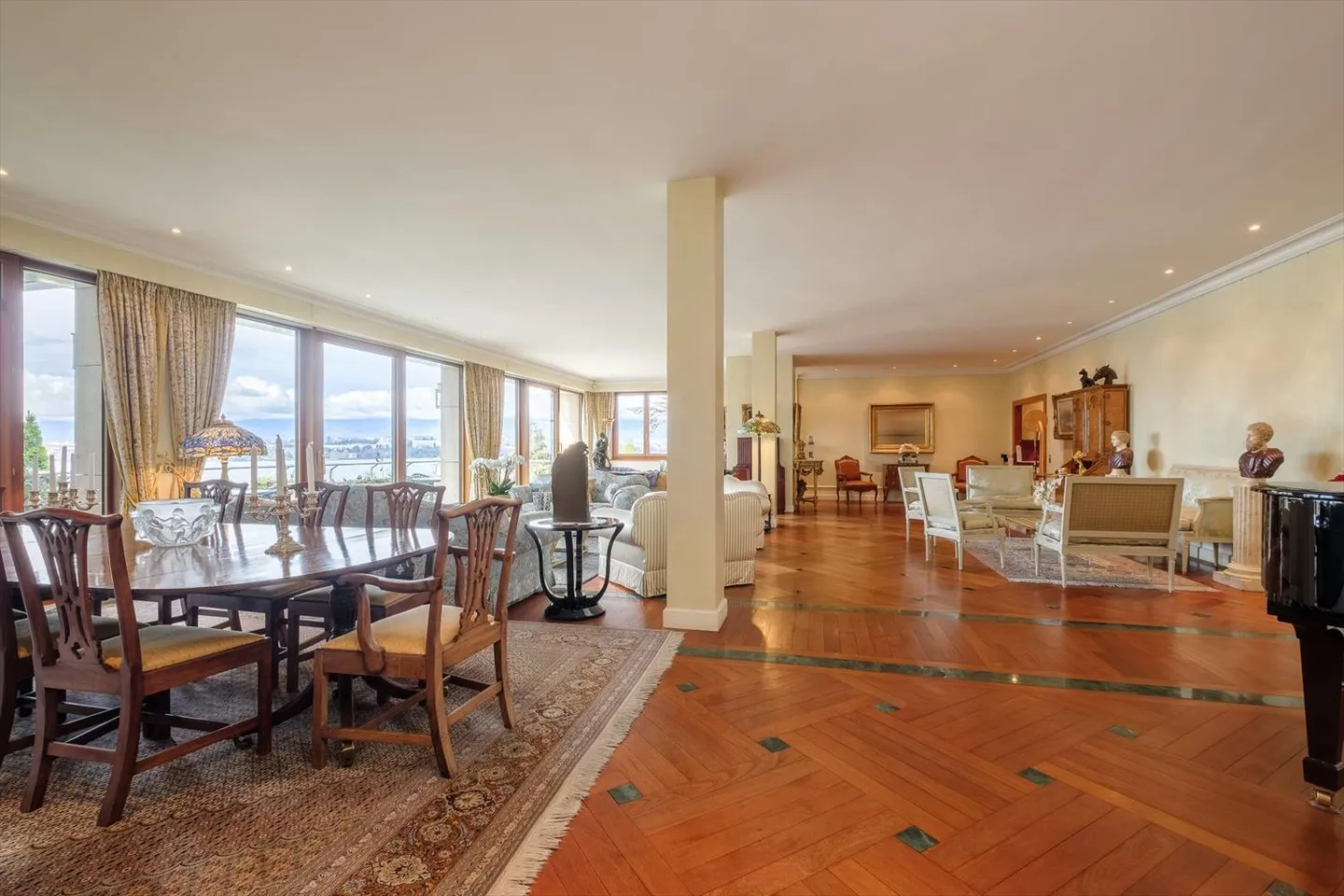 Wunderschöne Wohnung mit Terrasse mit Blick auf den See - Foto 2 von 13