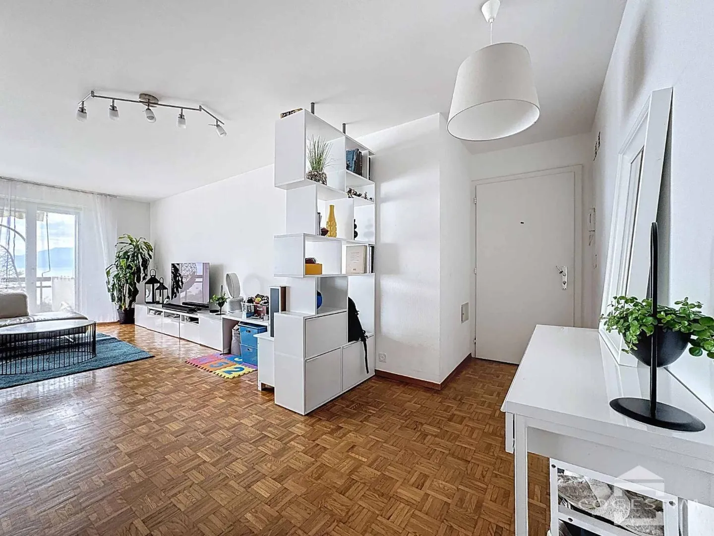 Appartement 3.5 pièces au bord du lac - Photo 7 sur 12