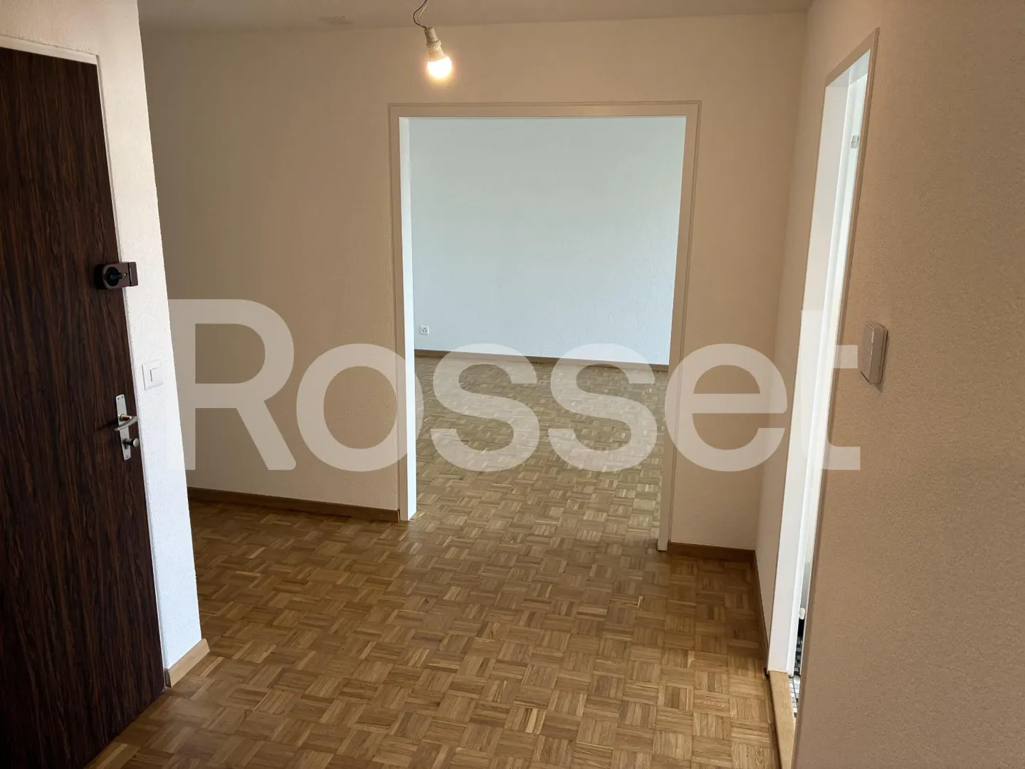 Appartamento 5.5 stanze - Foto 1 di 10
