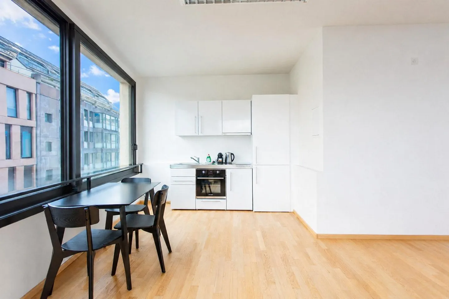 Central Office Space in Prime Location in Basel City Center - Photo 3 of 5