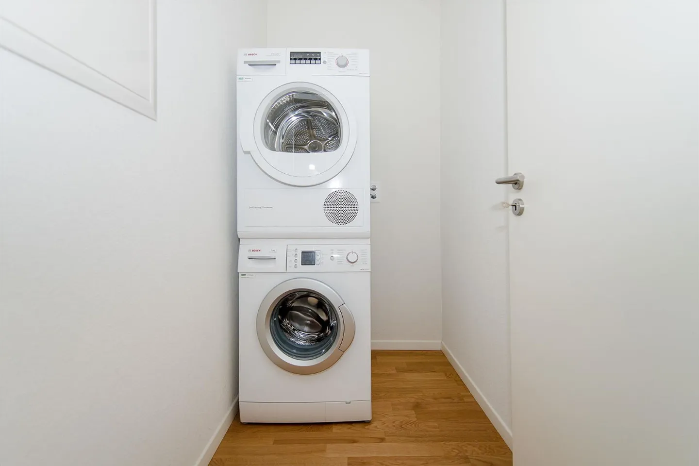 Vivere moderno in Europaplatz – 2.5 locali con loggia - Foto 7 di 9