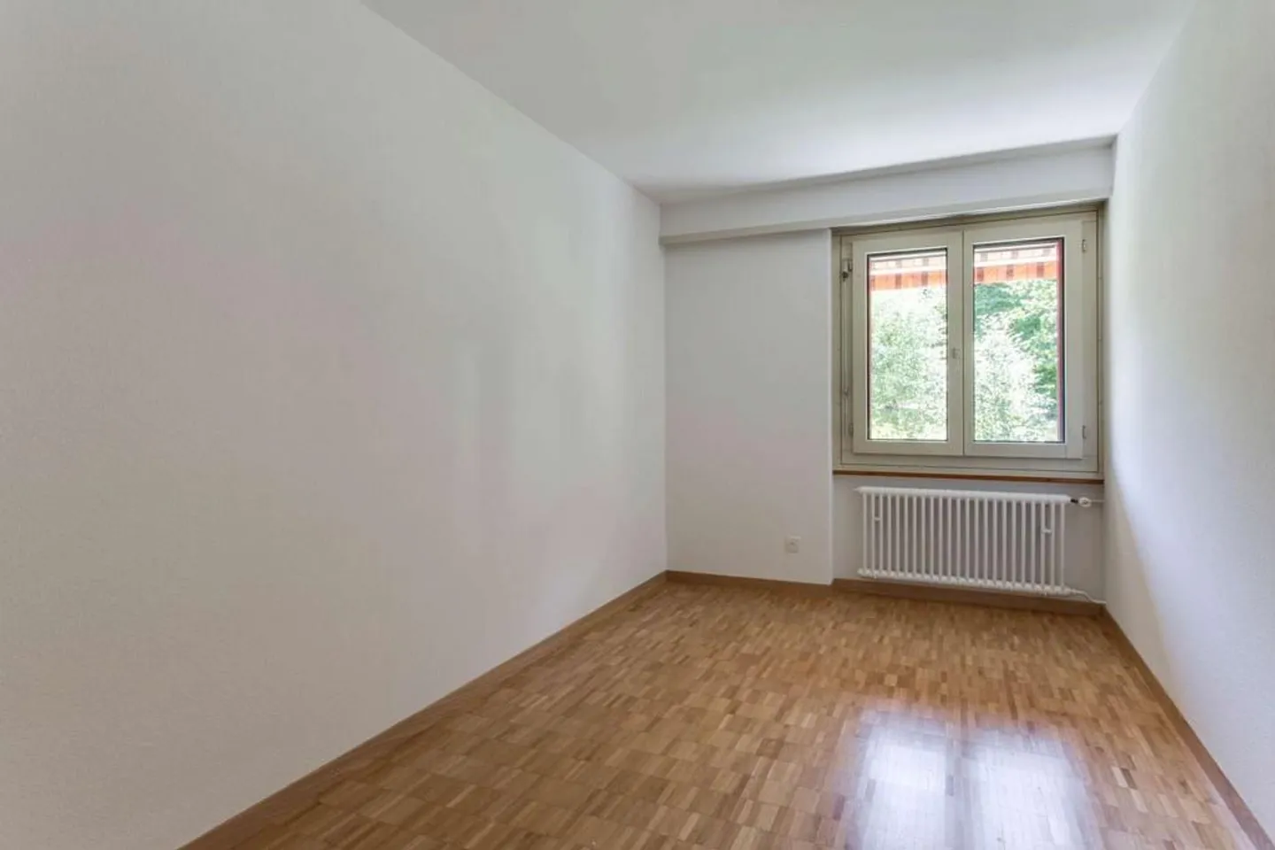 Act now: Apartment available until 30.09.2027 at an attractive price - Photo 6 of 10