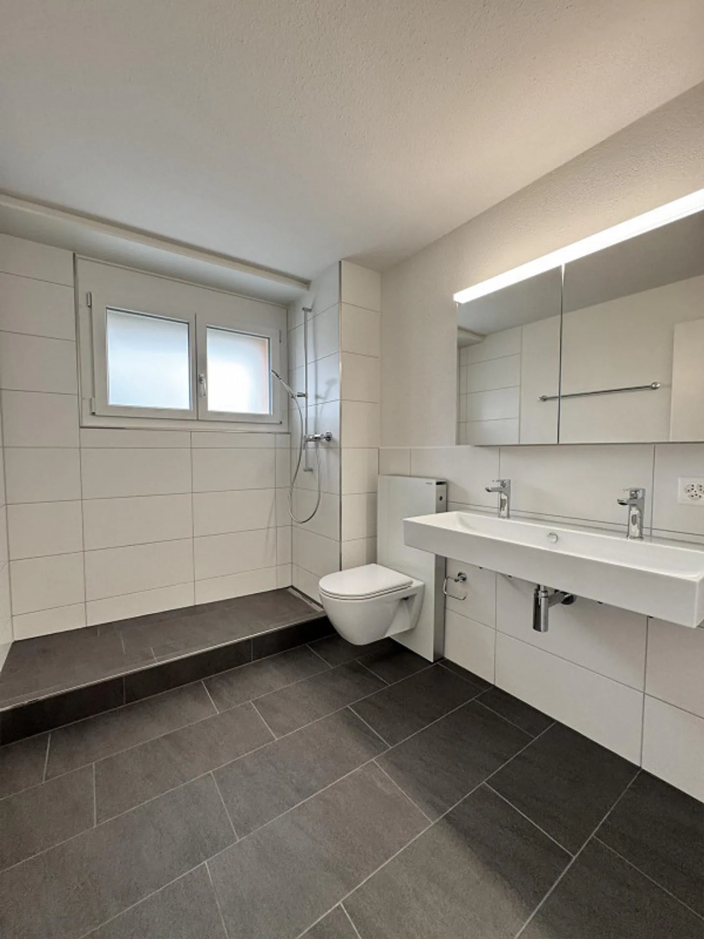 4,5-Zimmer-Wohnung mit Charme sucht neuen Mieter/in - Foto 6 von 13