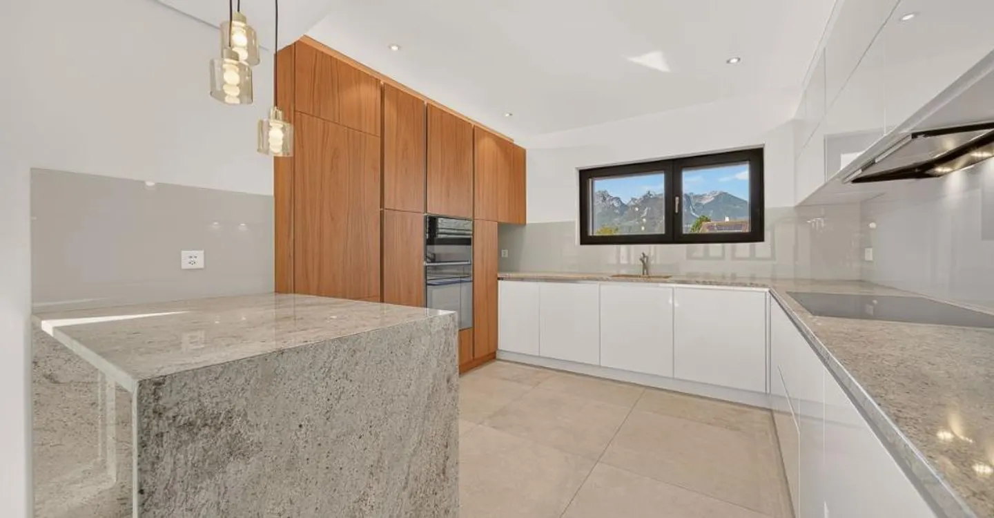 Heartthrob in Aigle: The perfect blend of contemporary elegance and energy efficiency - Photo 4 of 12