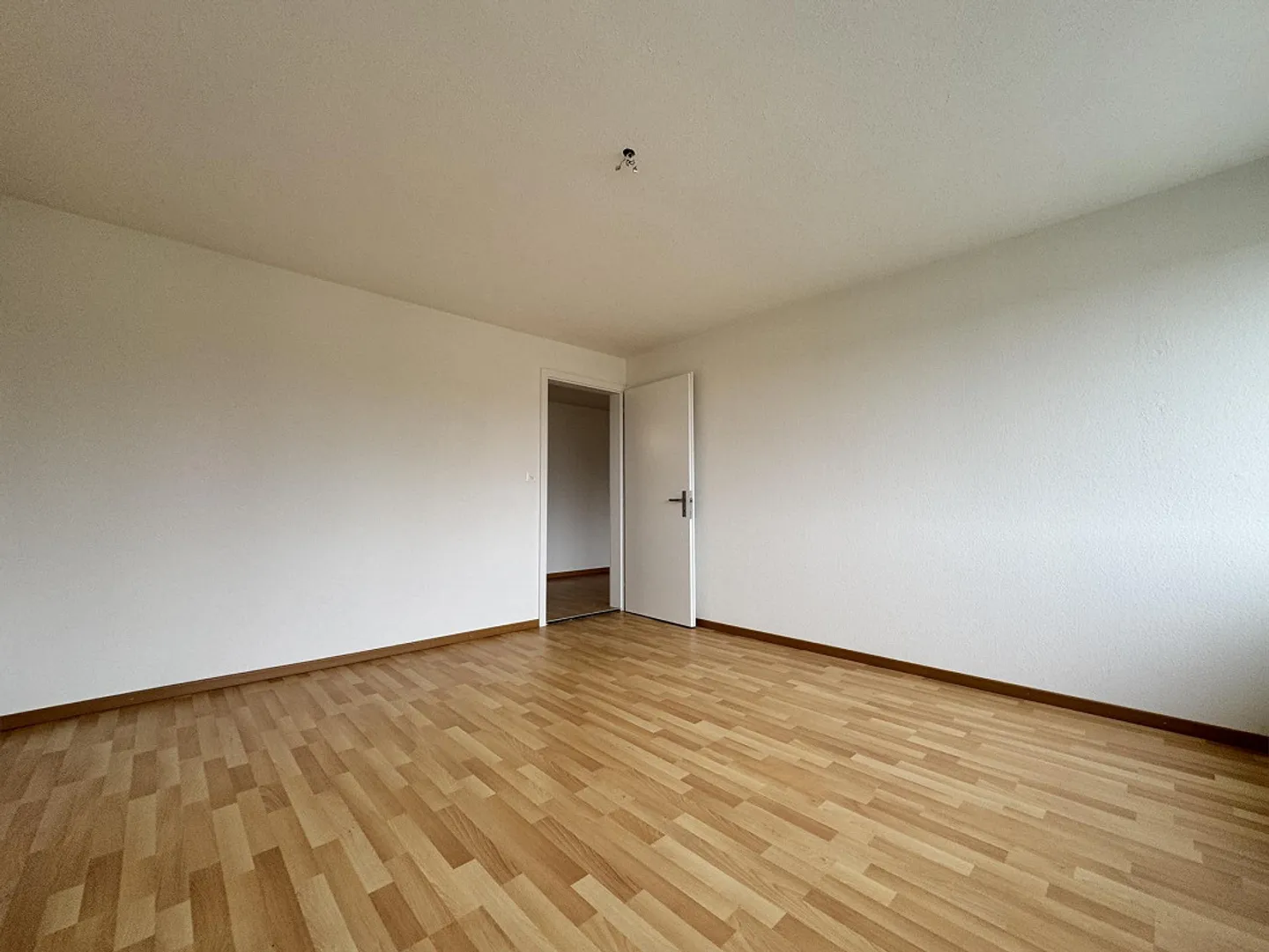 4,5-Zimmer-Wohnung mit Charme sucht neuen Mieter/in - Foto 10 von 13