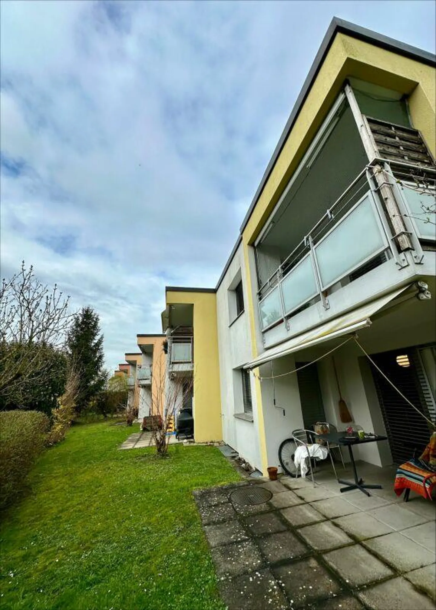Well-maintained 1.5-room apartment with balcony - Photo 1 of 7
