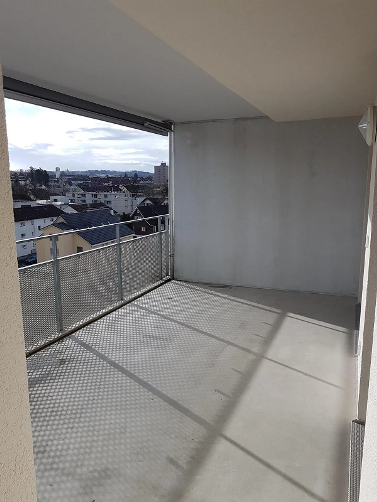 Appartamento 4.5 stanze con grande balcone - Foto 6 di 11