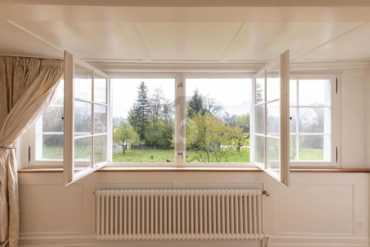 CONNECTÉ À LA NATURE PRÈS DU LAC - Photo 2 sur 6